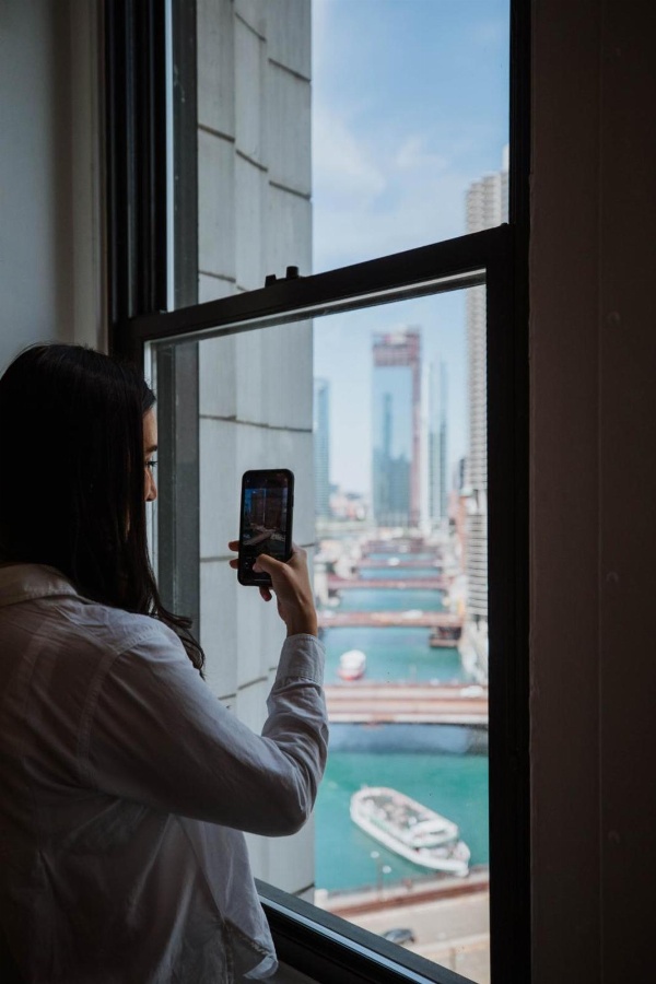 Club Quarters Hotel, Wacker at Michigan Main image